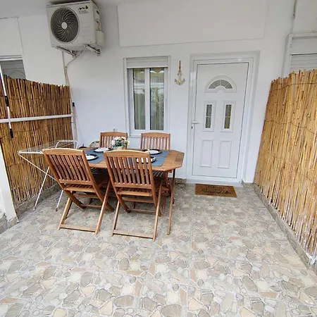 아파트 Sunrise Peraía